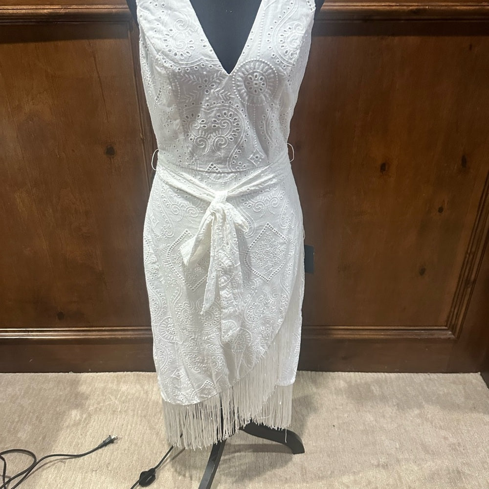 NWT SIZE S Lulus Chic White Fringe Midi Dress