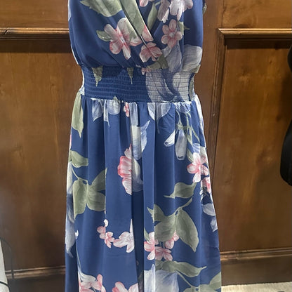 NWOT SIZE S Floral Sleeveless Jumpsuit in Blue and Pink