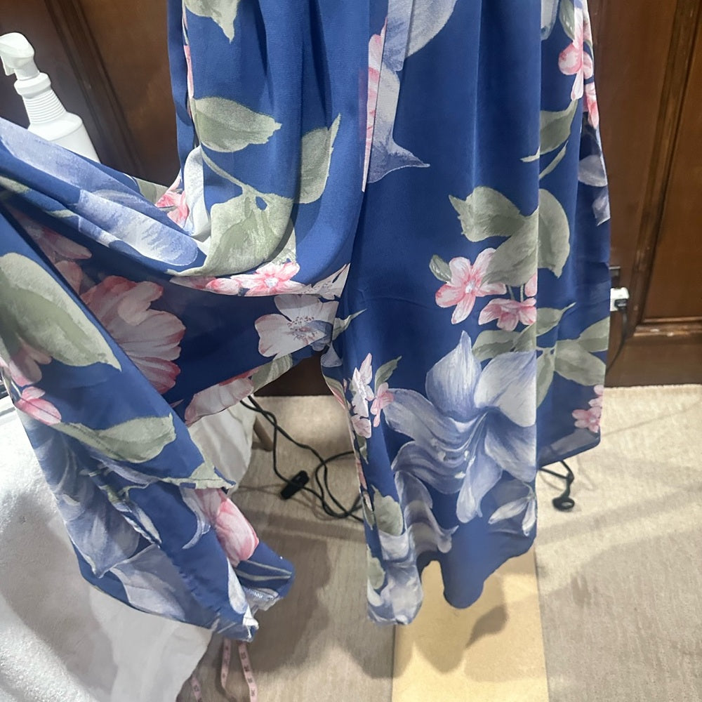 NWOT SIZE S Floral Sleeveless Jumpsuit in Blue and Pink