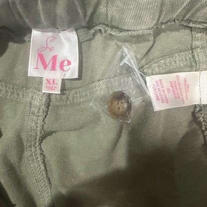 NWOT SIZE XL SO ME Makeover Essentials Green Cropped Pants
