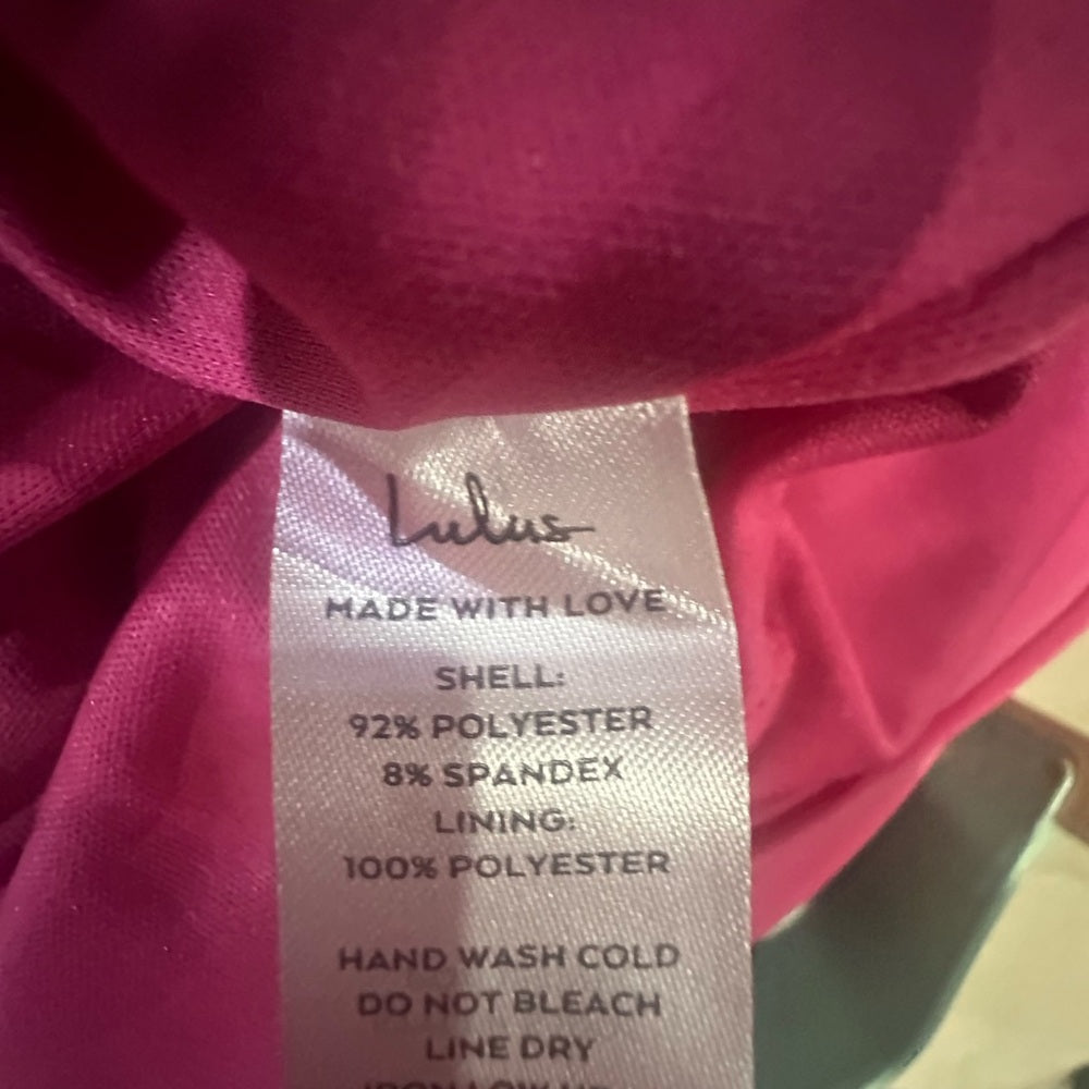 NWT SIZE M Lulu's Vibrant Pink One-Shoulder Dress