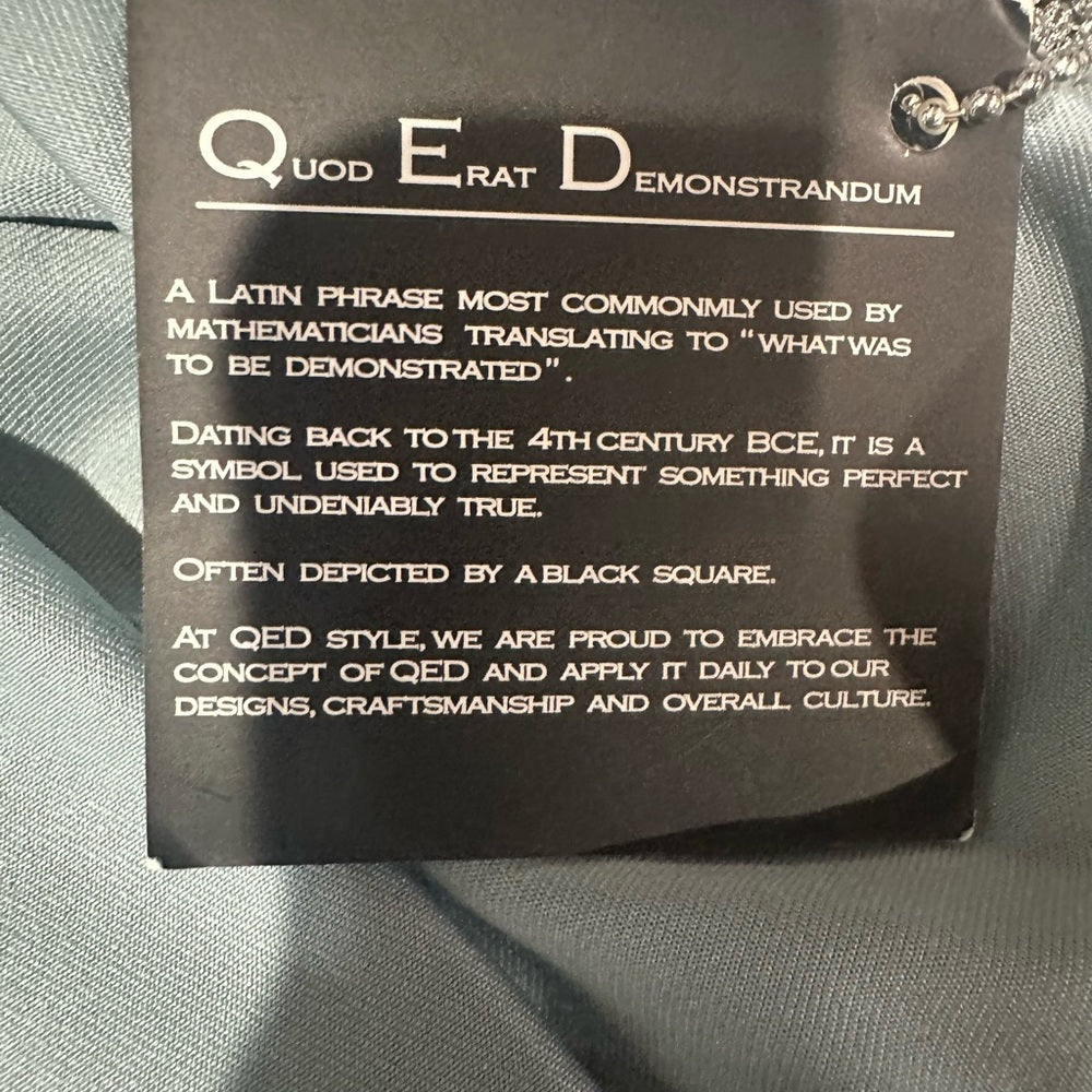 NWT SIZE XL QED London Men's Soft Gray Casual Shirt