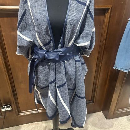 NWT SIZE OS Vince Camuto Navy Checkered Women's Cape