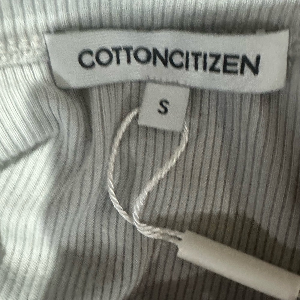 NWT SIZE S Cotton Citizen Soft Gray V-Neck Crop Top