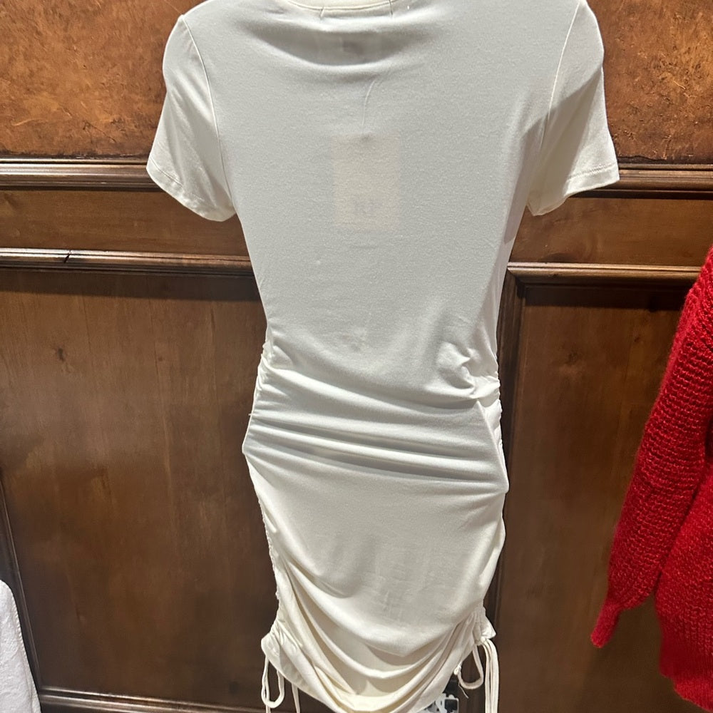 NWT SIZE S Rachel Parcell Cream Gathered Mini Dress