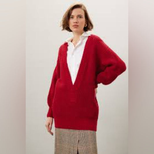 PRE-OWNED SIZE XS Scotch & Soda Bold Red V-Neck Sweater