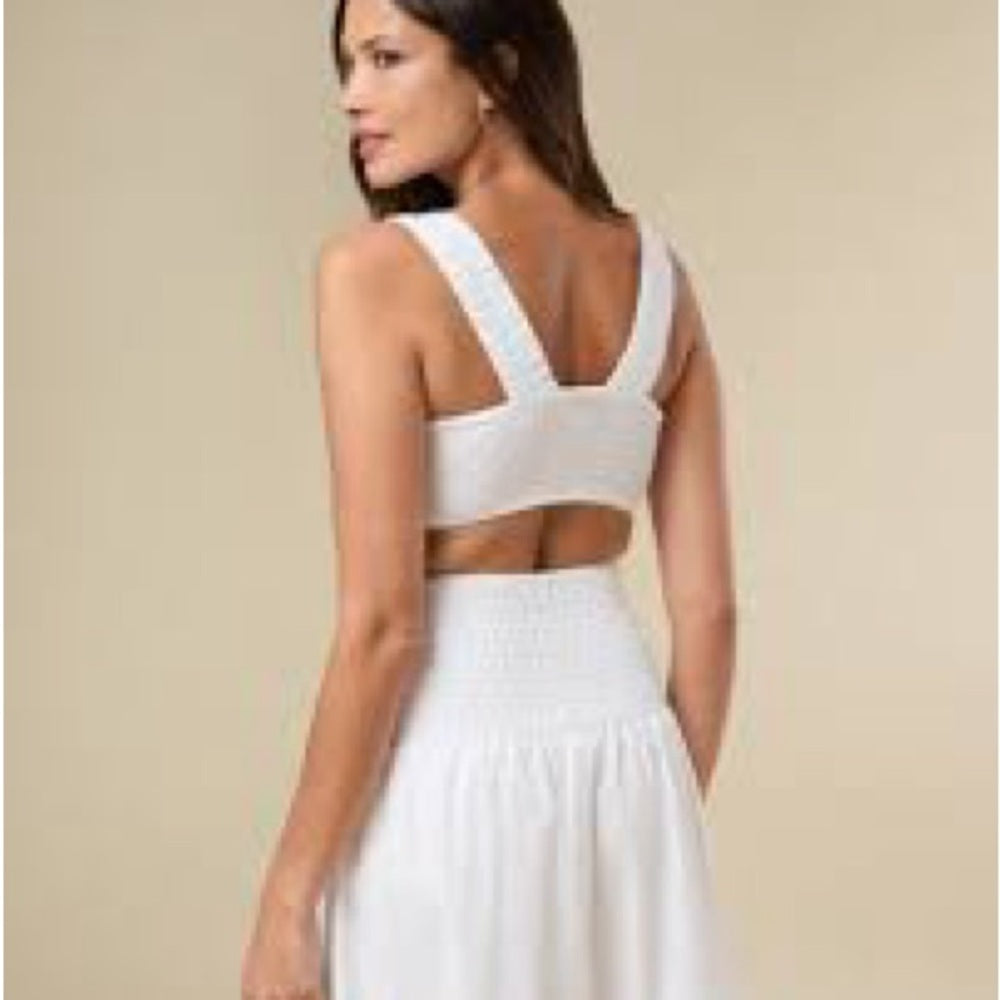 NWT SIZE L Rachel White Smocked Crop Top