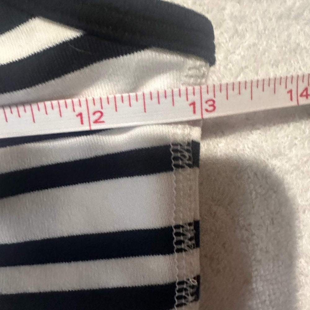 SIZE 6-8 Lululemon Athletica White Tank with Black Stripes