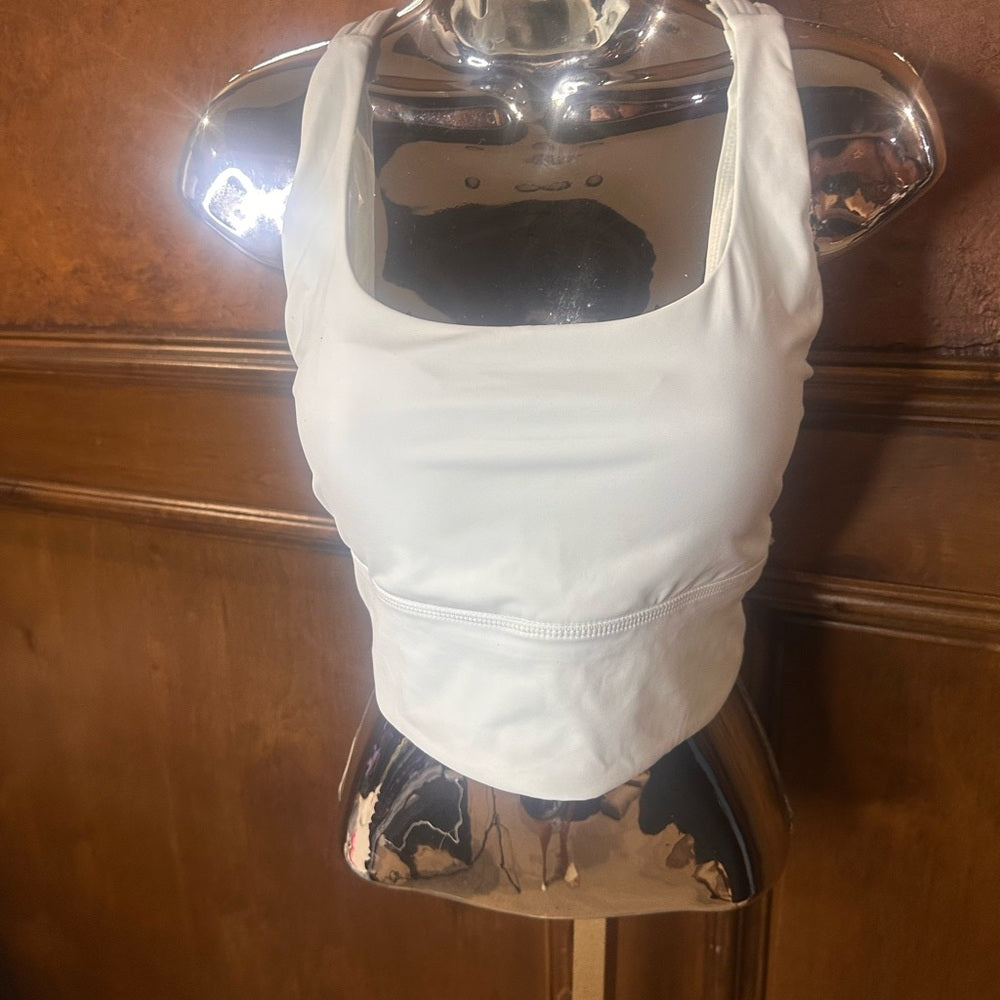 NWOT SIZE XL Elegant Cream Sports Bra for Women