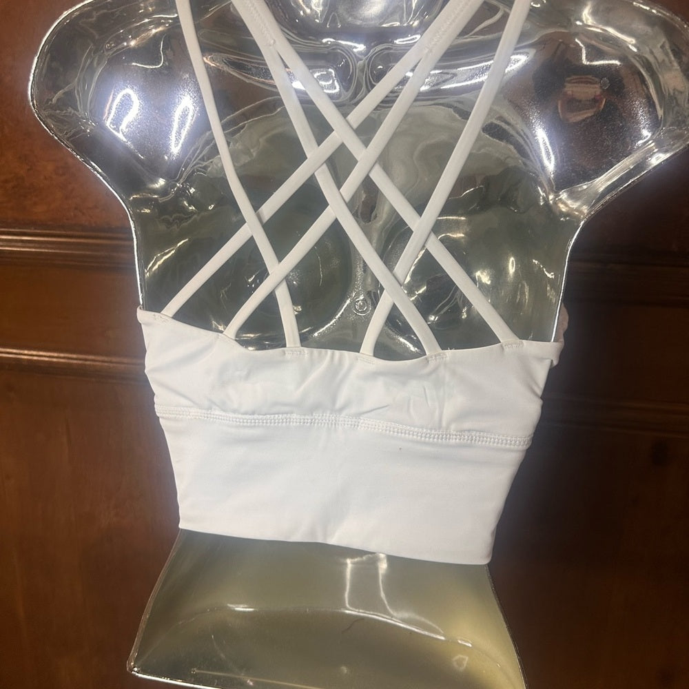 NWOT SIZE XL Elegant Cream Sports Bra for Women