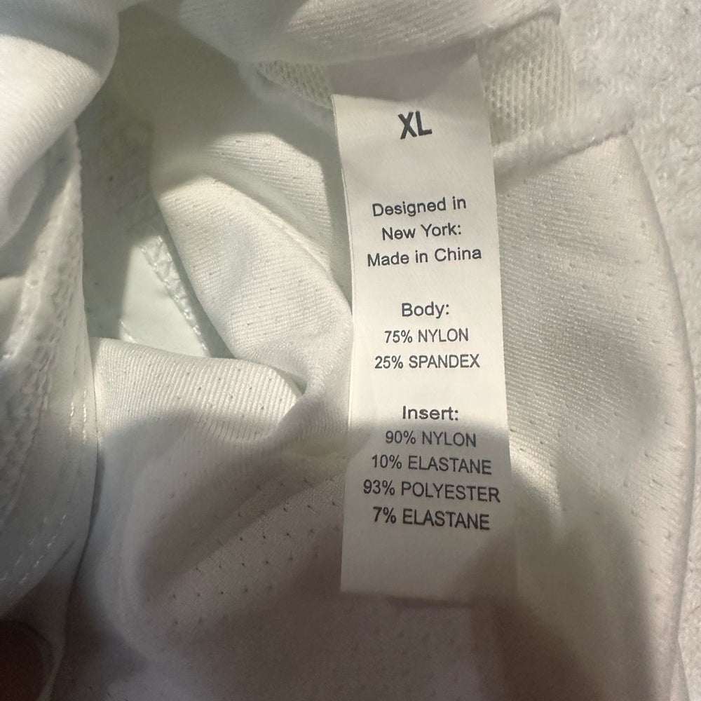 NWOT SIZE XL Elegant Cream Sports Bra for Women