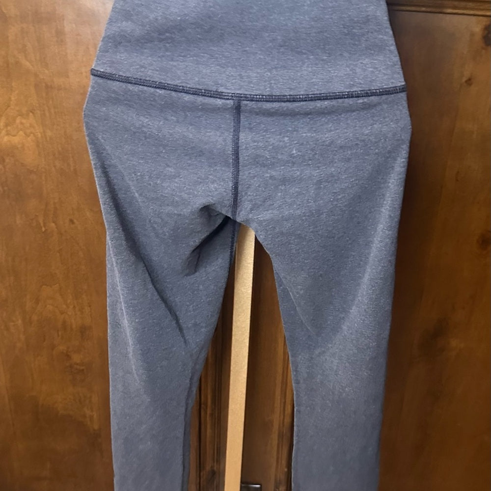 SIZE 2/4 Lululemon athletica Charcoal Leggings