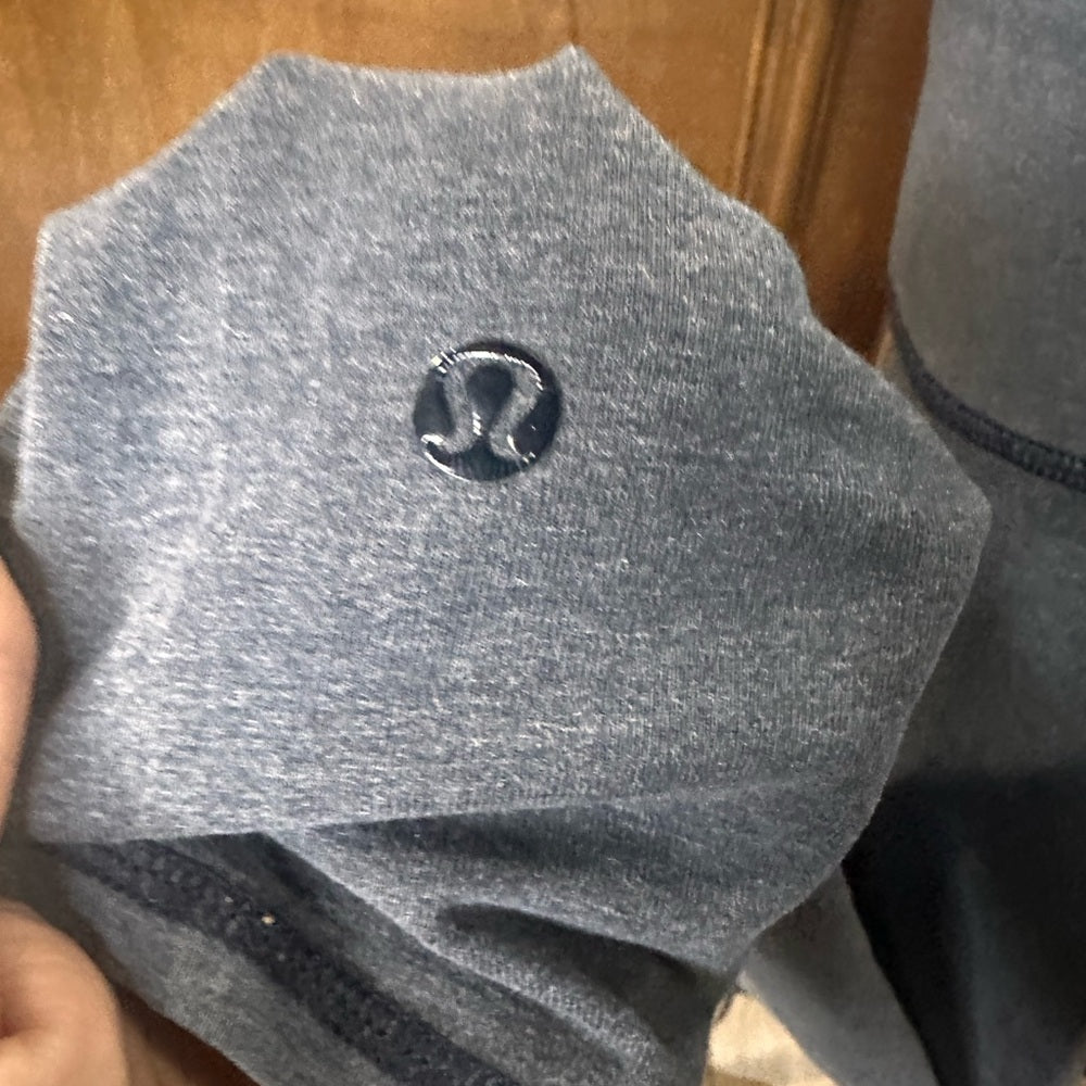 SIZE 2/4 Lululemon athletica Charcoal Leggings