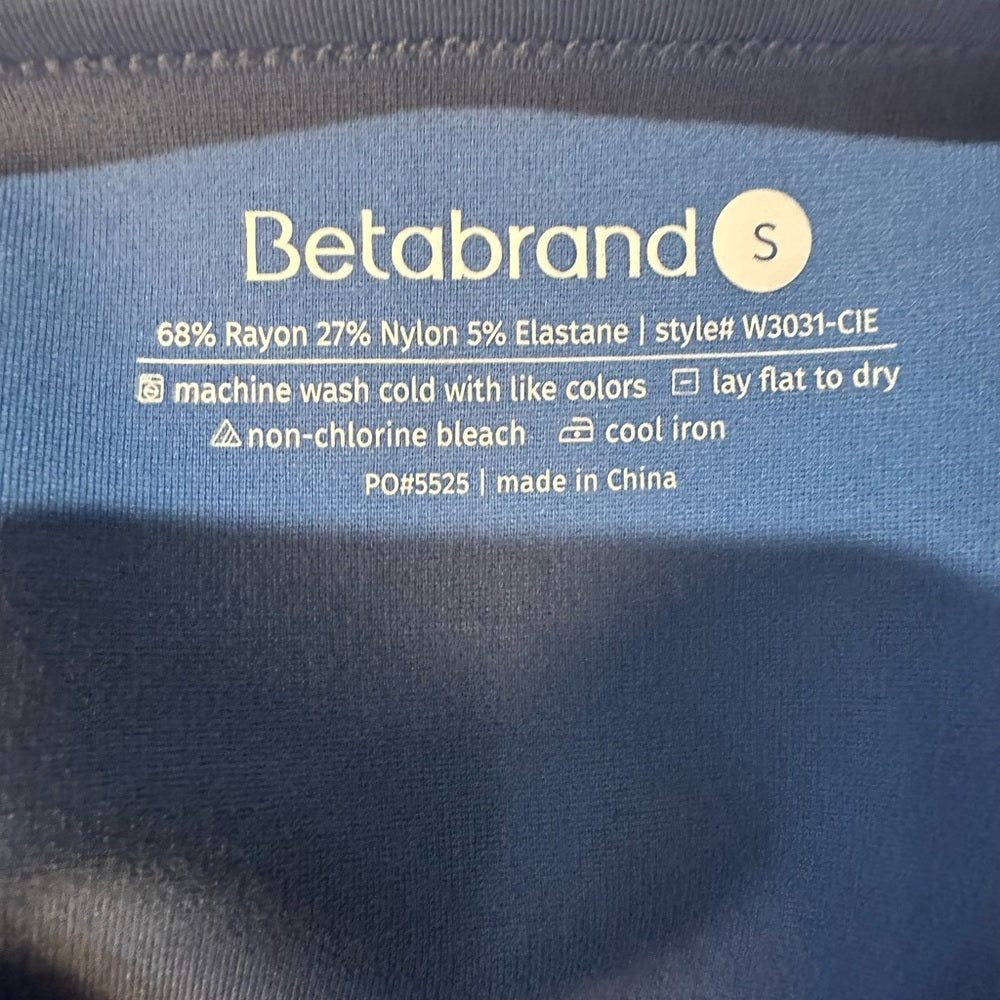 NWOT SIZE S-XL Betabrand Blue Short Sleeve Tee