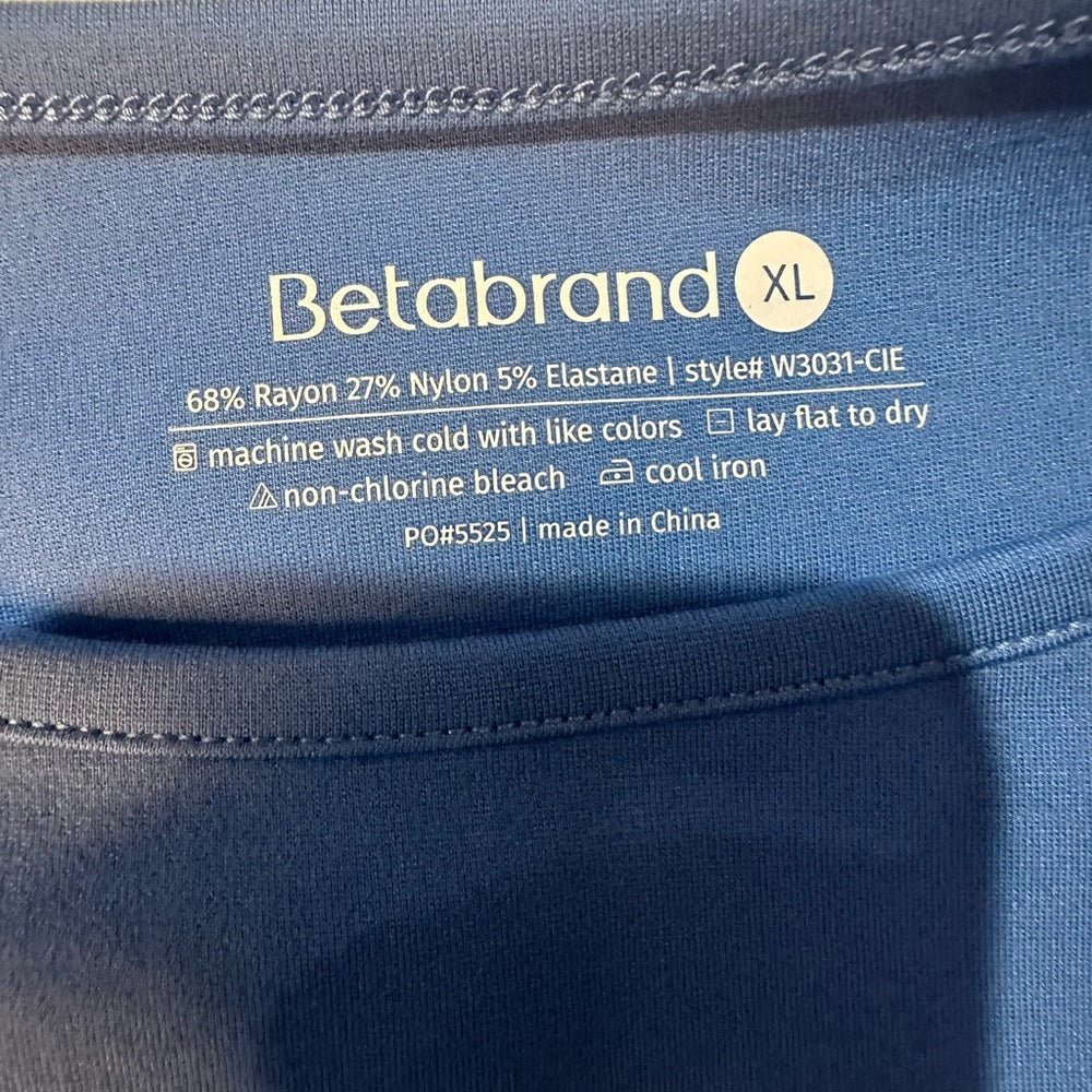 NWOT SIZE S-XL Betabrand Blue Short Sleeve Tee