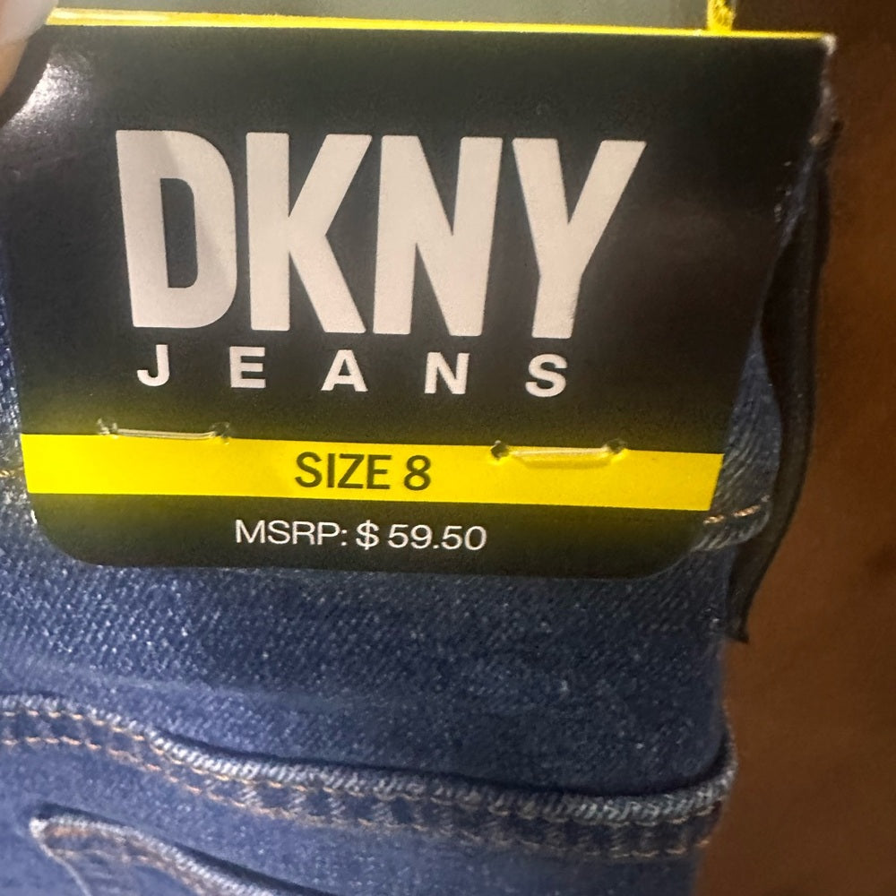 NWT SIZE 8 DKNY Dark Blue Denim Mini Skirt