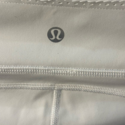 SIZE 6Lululemon Athletica Crisp White Capris