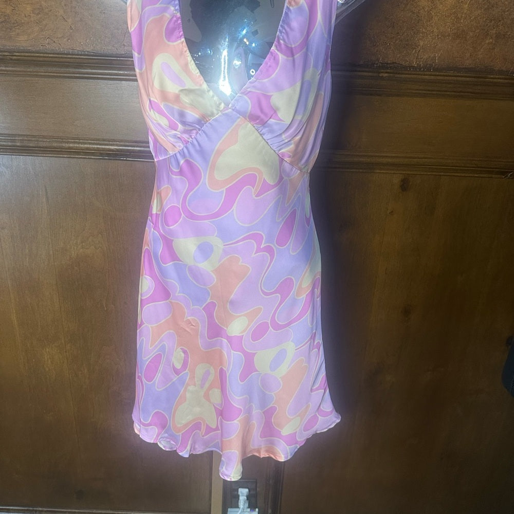 NWT SIZE 2/4 Peppermayo Abstract Pink and Cream Mini Dress