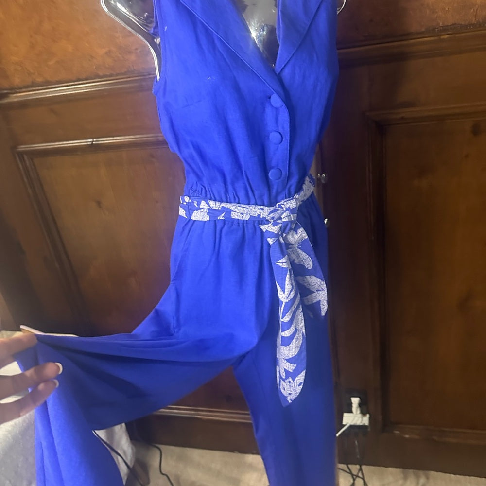 NWOT SIZE XS G by Giuliana Blue Jumpsuit with Printed Sash