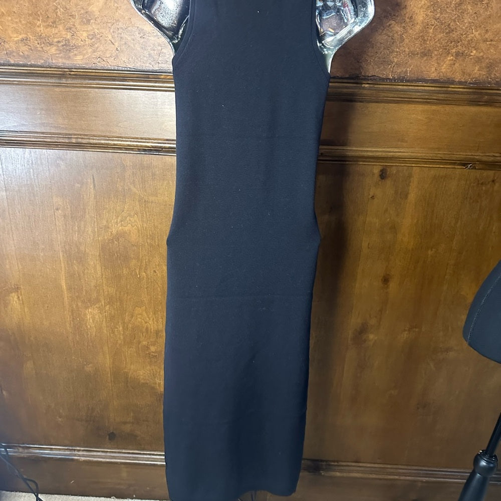 NWT SIZE S 525 America Elegant Black Midi Dress