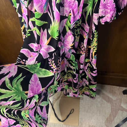 NWT SIZE M Easel Black and Pink Floral Long Sleeve Dress