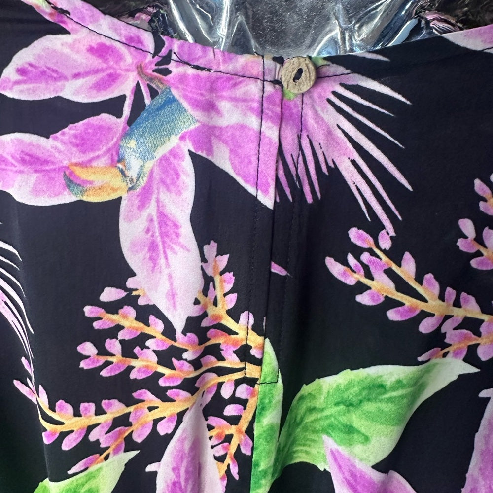 NWT SIZE M Easel Black and Pink Floral Long Sleeve Dress