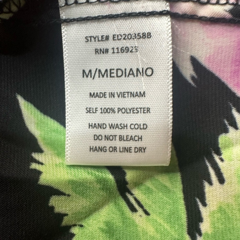 NWT SIZE M Easel Black and Pink Floral Long Sleeve Dress