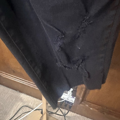 NWT SIZE 4/27 Tractr Men's Distressed Black Jean Shorts