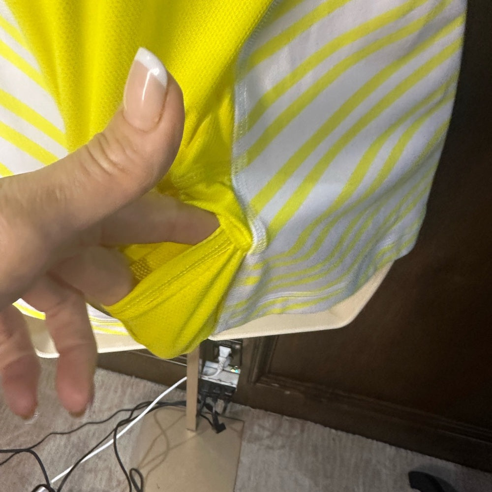 SIZE S/M? Lululemon Athletica Vibrant Yellow and White Muscle Tee
