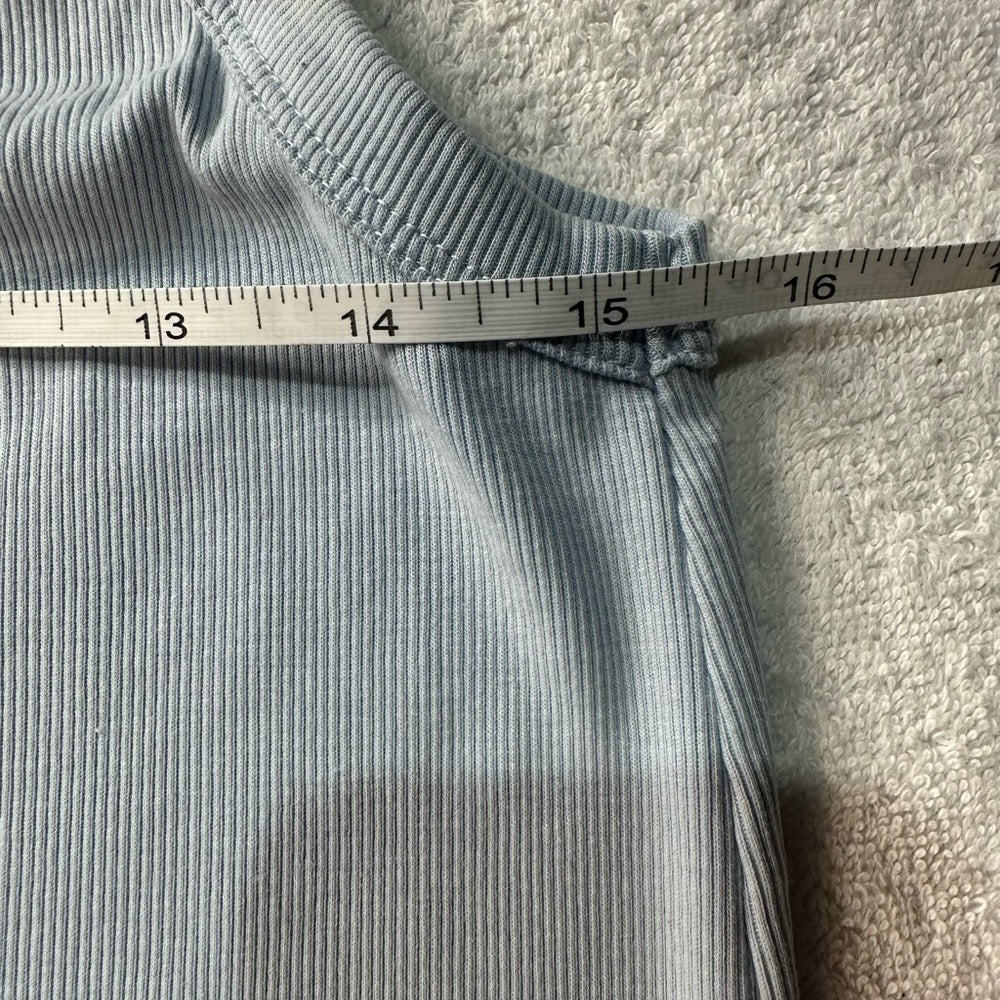 NWOT SIZE XS/S Nike dri fit Heather Gray Buttoned Tank Top