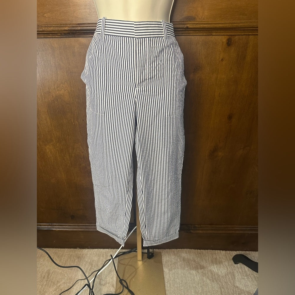 NWT SIZE 4 J. Crew Black and White Striped Capris