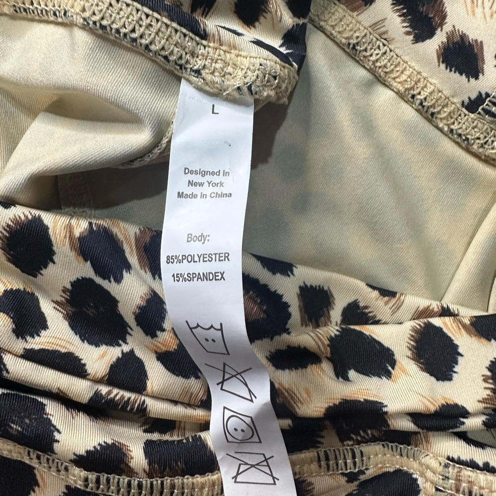 NWT SIZE L Chic Leopard Print Women's Leggings