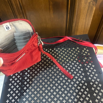 NWOT SIZE OS Baggallini Red Crossbody Bag