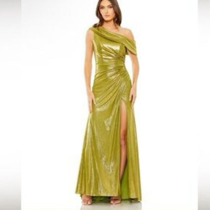 NWT SIZE 8 Glamorous One-Shoulder Gold Dress