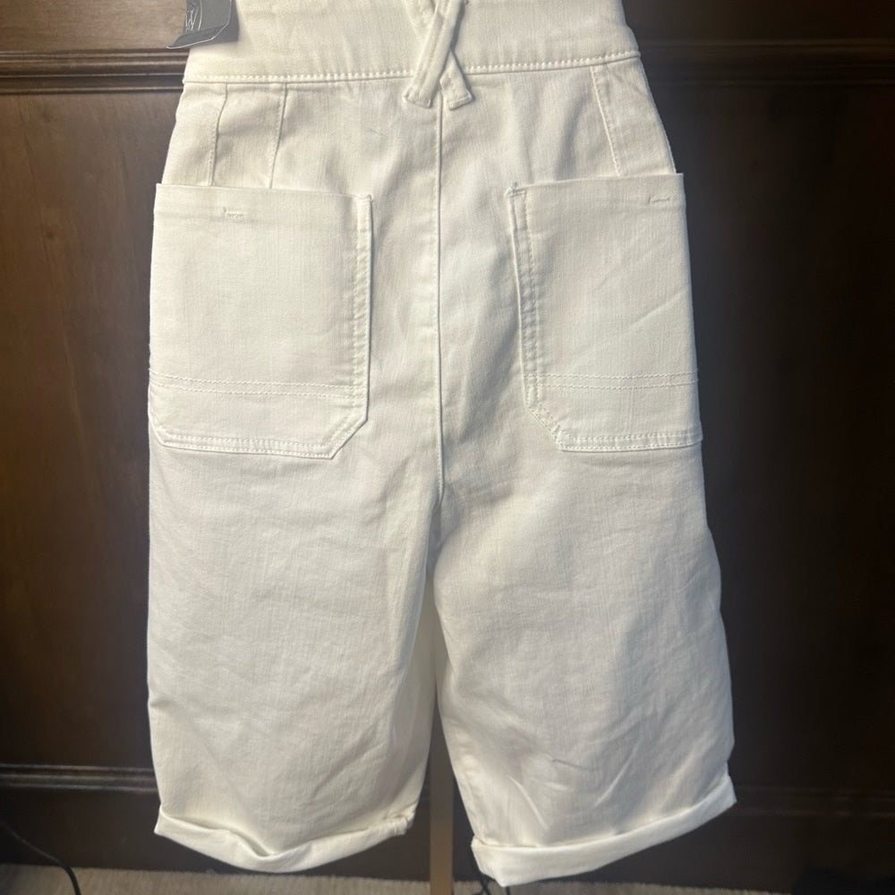 NWT SIZE S Wit & Wisdom Classic White Women's Bermudas