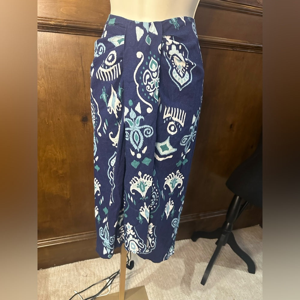 NWOT SIZE 4 G by Giuliana Navy and White Midi Skirt