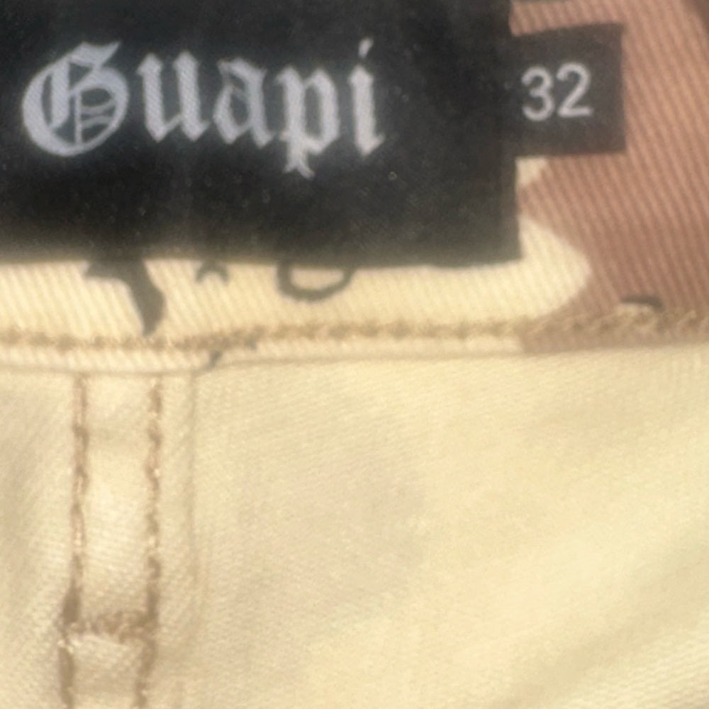 NWT SIZE 32 Stylish Men's Camouflage Cargo Shorts