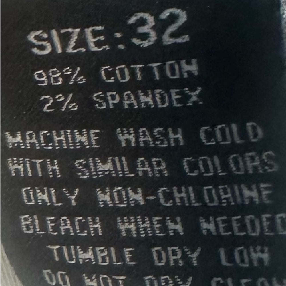 NWT SIZE 32 Stylish Blue Tie-Dye Jean Shorts for Men