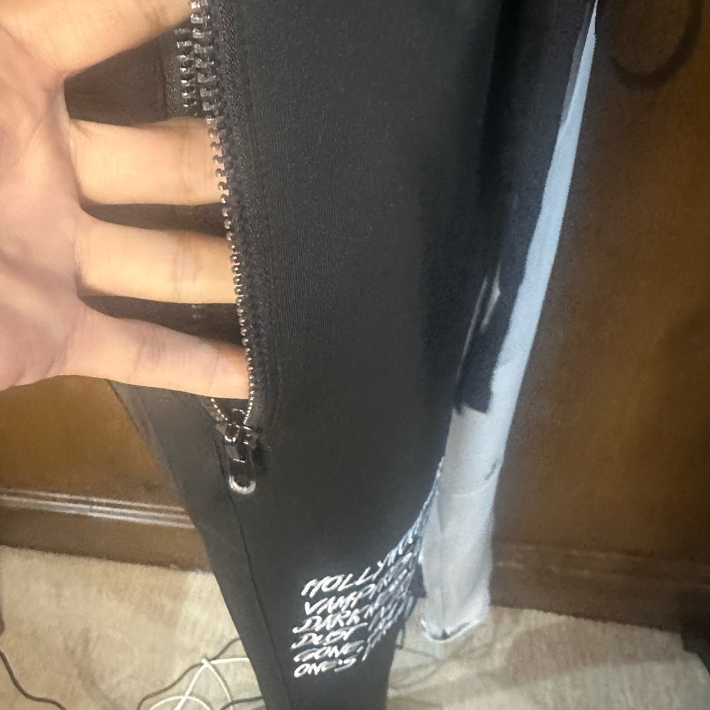 NWT SIZE 20 Stylis Black and White Joggers