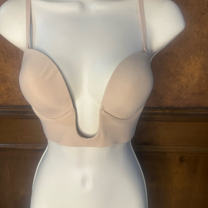 NWOT SIZE XL SKIMS Nude Deep V Bra