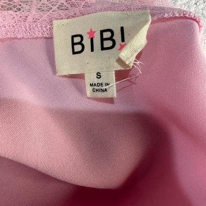 NWOT SIZE S BiBi Blush Pink Lace Trim Camisole