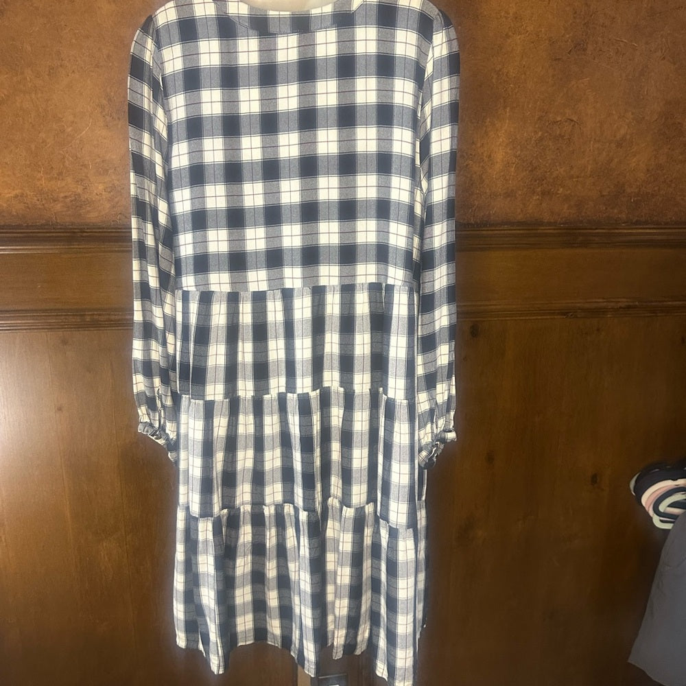 NWOT SIZE XL Maeve Plaid Long Sleeve Dress in Black and White