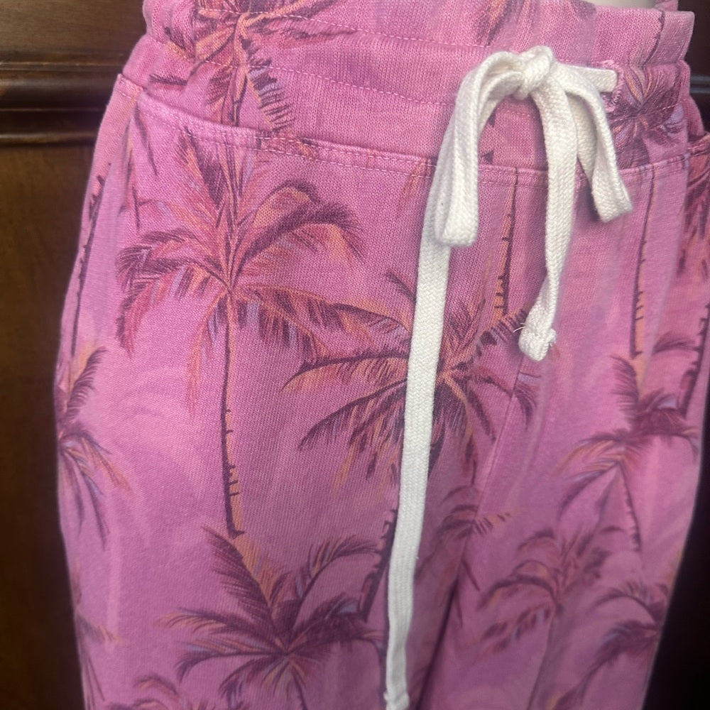 NWT SIZE 2/M-3/L Sundry Pink Palm Print Joggers