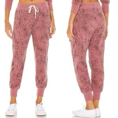 NWT SIZE XL Sundry Dusty Pink Animal Print Joggers