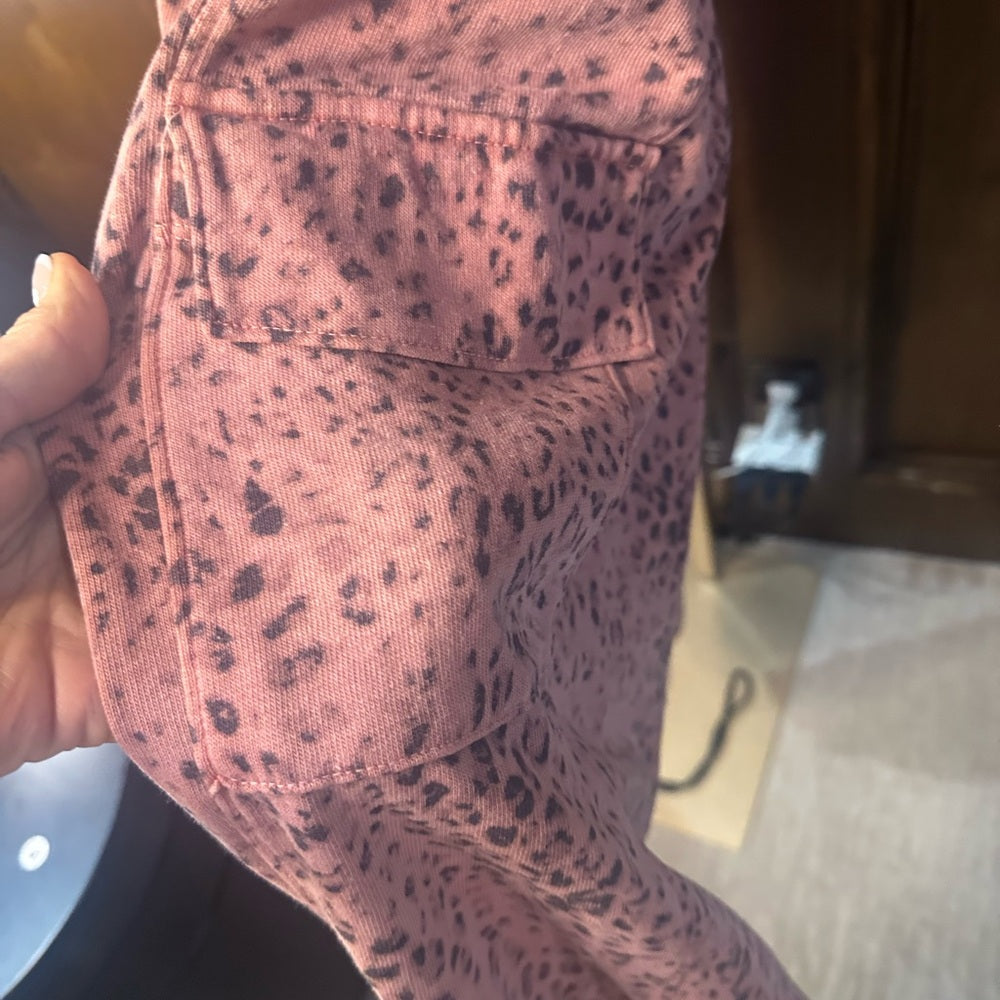 NWT SIZE XL Sundry Dusty Pink Animal Print Joggers