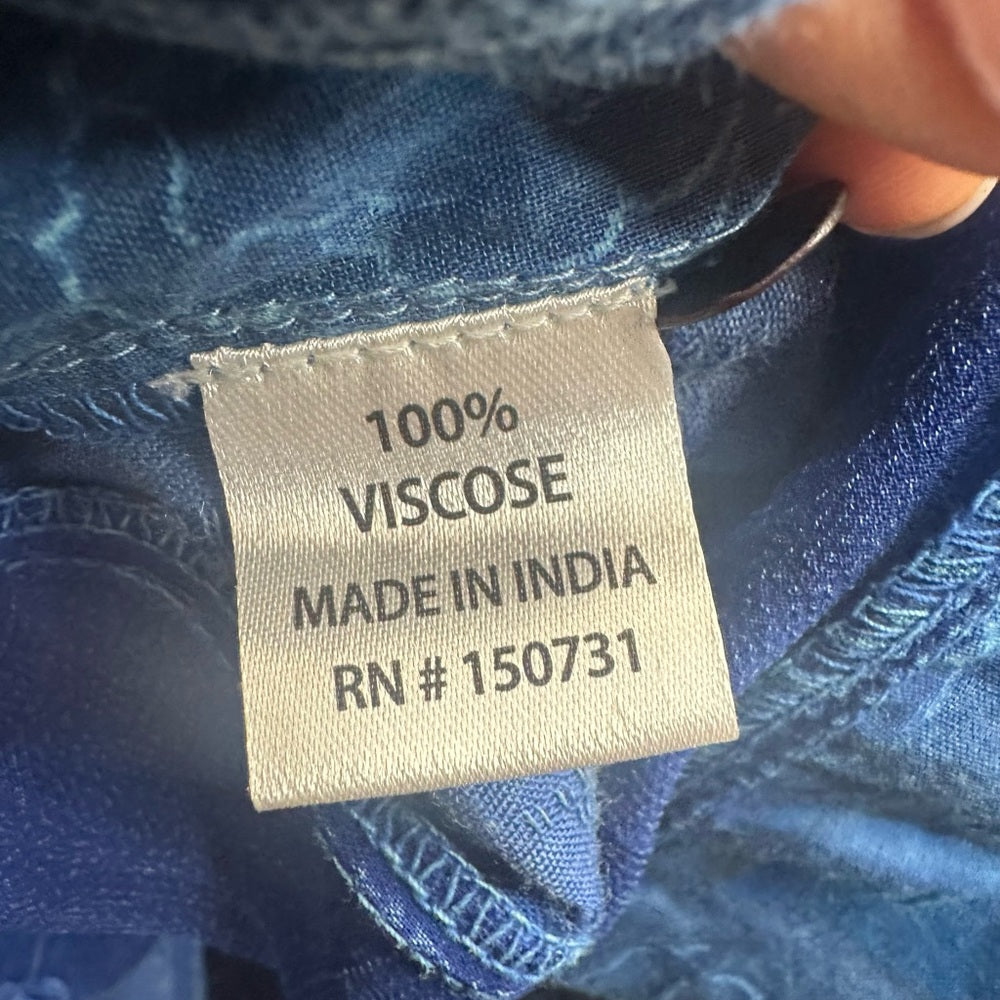 NWT SIZE 2X Chic Blue Button-Down Blouse