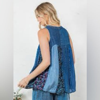 NWT SIZE 2X Chic Blue Button-Down Blouse