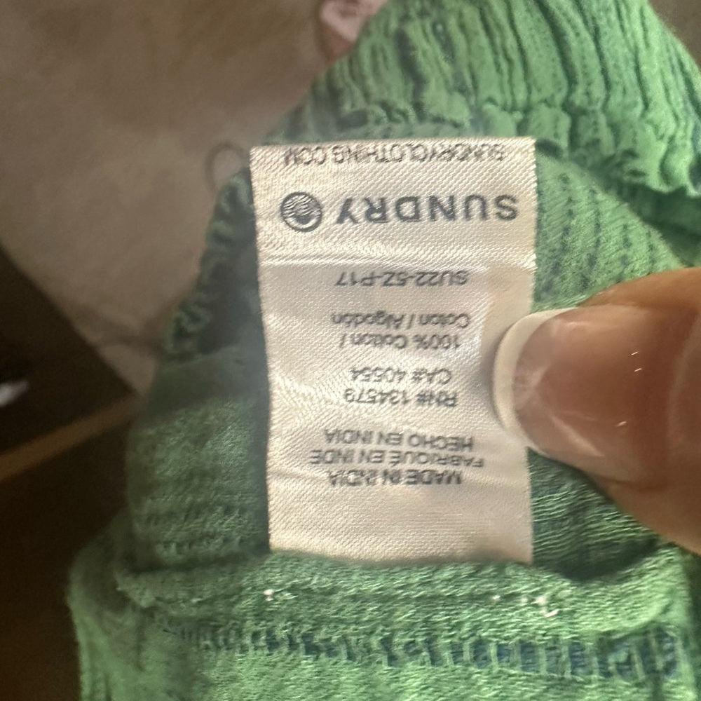 NWT SIZE L/3 Sundry Ruffled Mini Skirt in Red and Green for Night Out