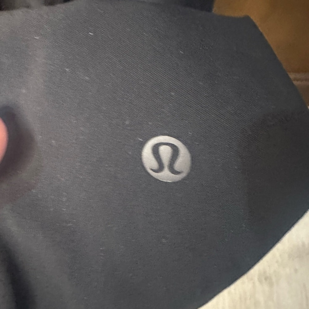 PRE-OWNED SIZE S/M Lululemon Athletica Men's Black Joggers