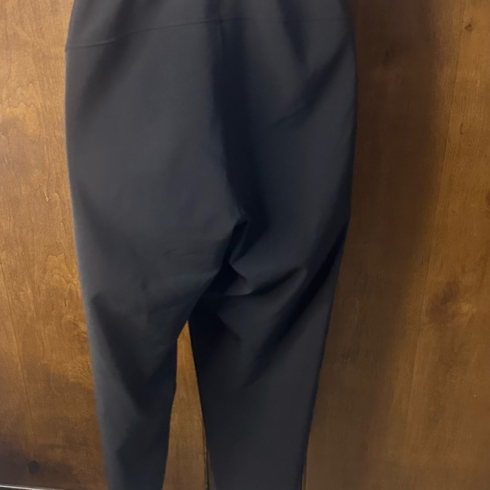 PRE-OWNED SIZE S/M Lululemon Athletica Men's Black Joggers